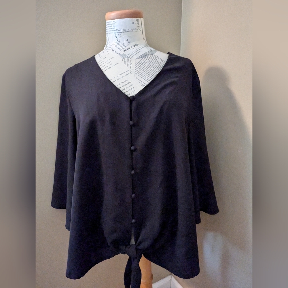 XL Black Front Tie, 3/4 Bell Sleeve Top Blouse